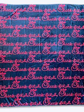 Chick-fil-A Logo Plush Fleece Throw Blanket Navy Red 50x58 Promo Swag CFA Gift